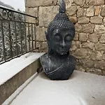 Maison De Charme Avec Indépendant *